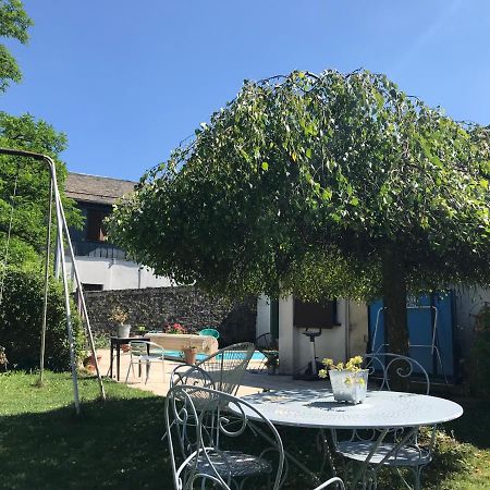 A La Maison Hotel Restaurant Лакон Екстериор снимка